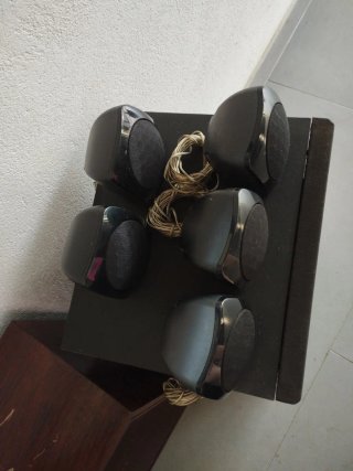 Set de 5 Altavoces LG Negros