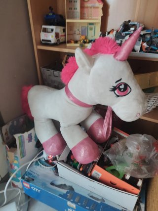Muñecos de peluche varios