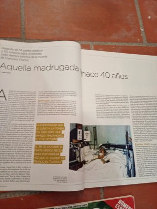 Lote de revistas políticas de España.