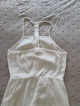 Vestido largo blanco con encaje