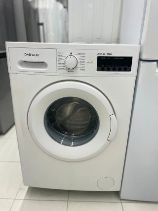 Oferta Nevera y lavadora blanca 8kg A+++