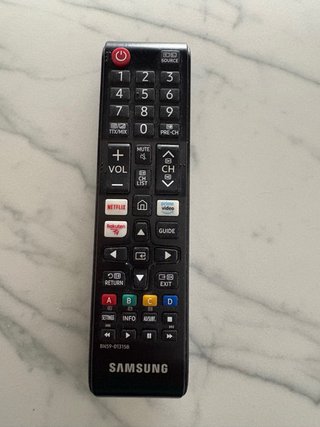 Televisor Negro 43’’