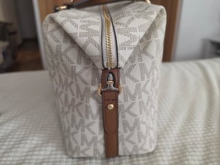 Bolso Michael Kors blanco y marrón
