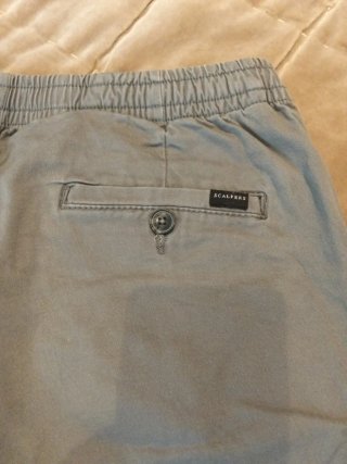 Pantalón corto Scalpers gris T.40