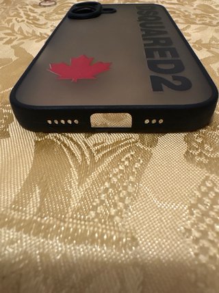 Cover Dsquared2 per iPhone 16