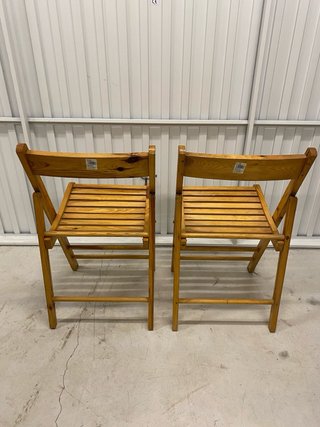 2 Sillas Madera Plegables