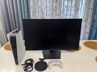PS5 Digital + Monitor Samsung Odyssey G5