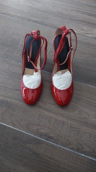 Tacones Rojos Charol