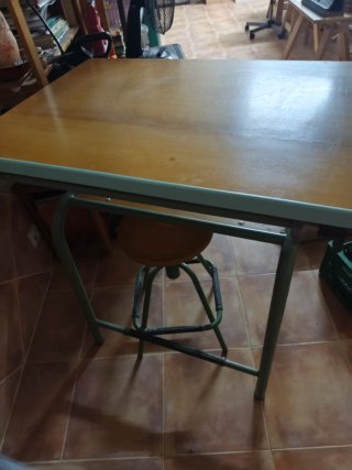 Tavolo da Disegno Scolastico Vintage + Sgabello