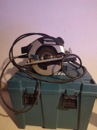 Sierra Circular Makita HS7101