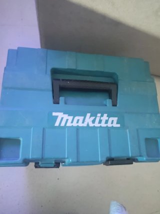 Sierra Circular Makita HS7101