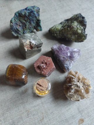 Lote de Minerales y Fósiles