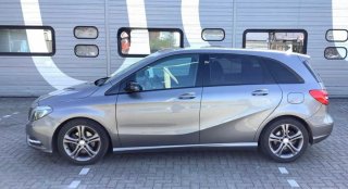 Mercedes-Benz B200 2013