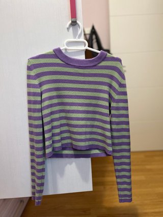 Jersey crop top rayas verde y morado