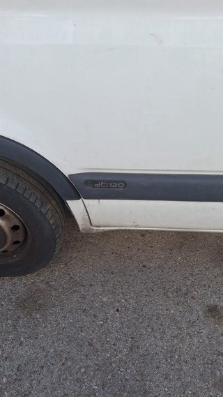 Camion Renault Master 2009