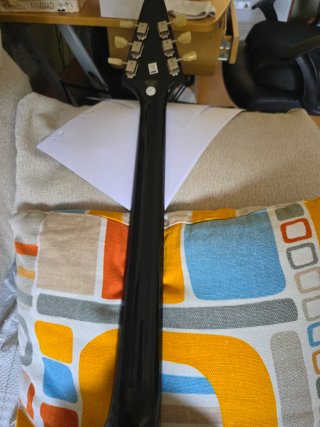 Epiphone Flying V Ebony negra estilo Gibson Nueva