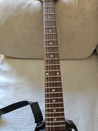 Epiphone Flying V Ebony negra estilo Gibson Nueva