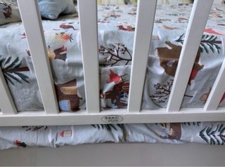 Barrera de cama infantil blanca