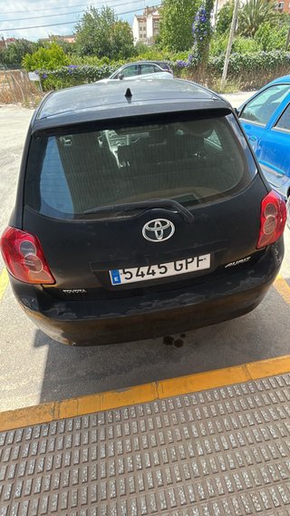Toyota Auris 2009