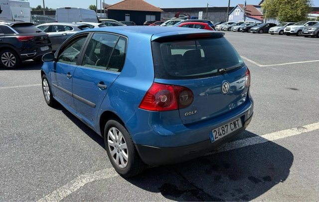Volkswagen Golf TDI 140 cv