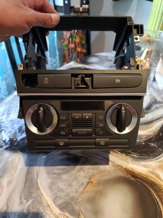 Mueble Soporte Radio 2DIN Audi A3