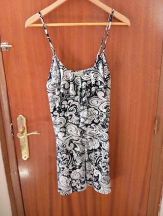 Vestido estampado blanco y negro