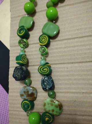 Collana pietre e stoffa