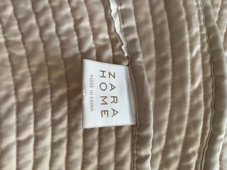 Edredón acolchado relieve Zara Home Cama 90 Beige