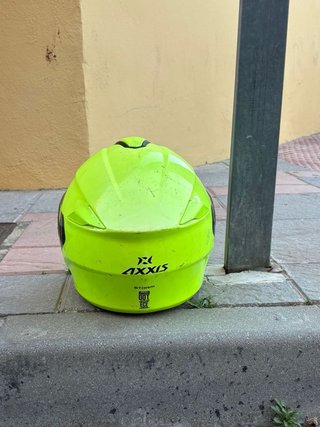 Casco de moto AXXIS fluorescente