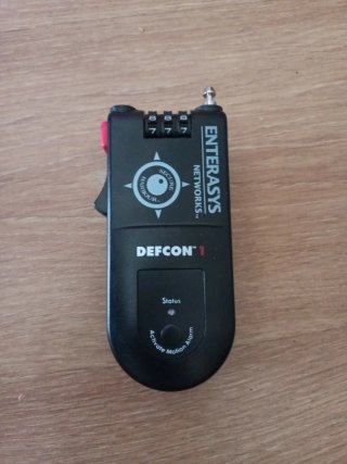 Candado Seguridad Portátil Targus Defcon 1