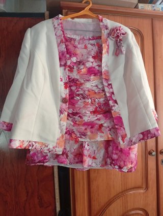 Conjunto vestido y chaqueta morado