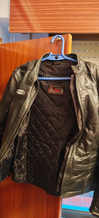Chaqueta de piel moto Goyamoto