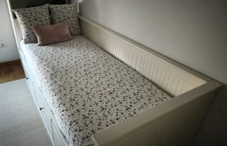 Divan blanco con cajones Ikea