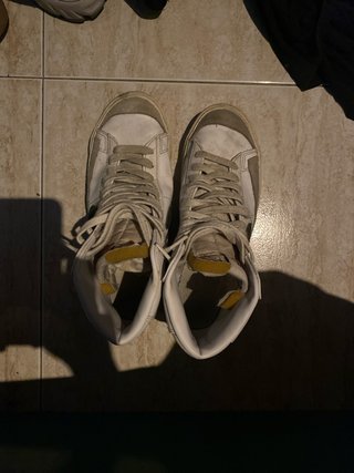 Nike Blazer Gris y Blanco Talla 40.5