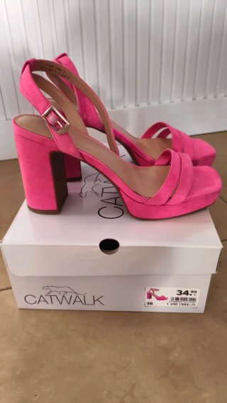 Sandalias de tacón Catwalk rosa