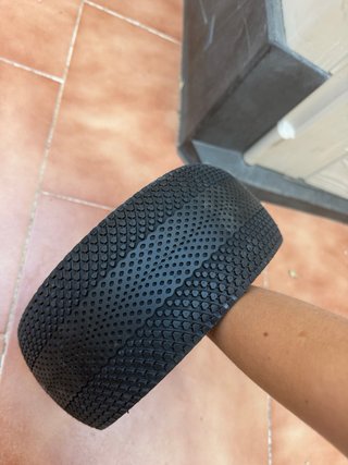 Neumático 10x3.0-6.5