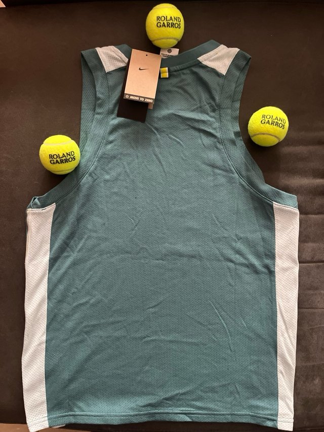 Camiseta sin mangas Nike Tenis Verde