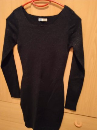 Vestido negro manga larga
