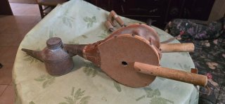 Vajillas, muebles antiguos, objetos antiguos