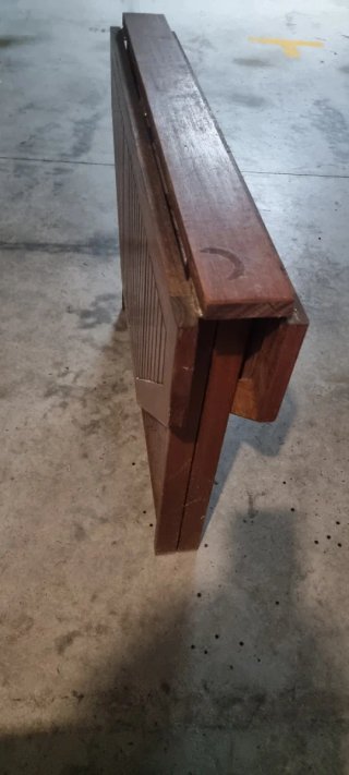 Mesa y 2 sillas plegables madera jardín