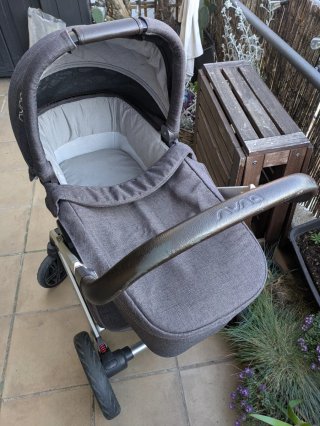 Passeggino Nuna Mixx con ovetto