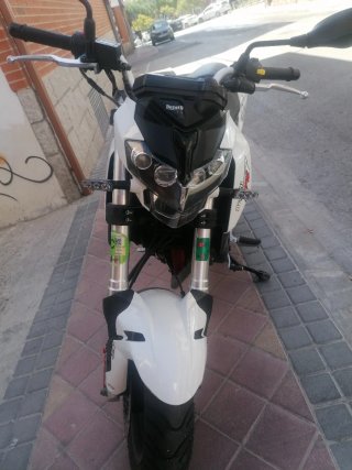 Benelli TNT Tornado Naked 125cc Sólo 5.560km!