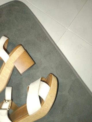 Sandalias Wekend blancas tacón 37