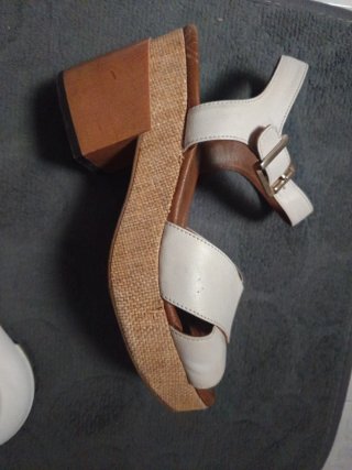 Sandalias Wekend blancas tacón 37