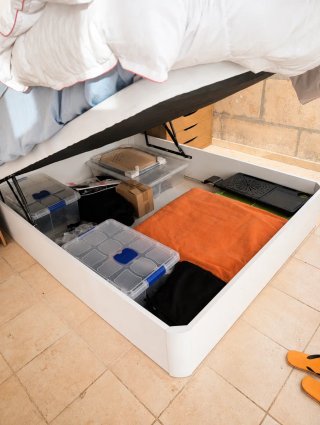 Cama Canapé + Colchón + Cabezal + Mesitas