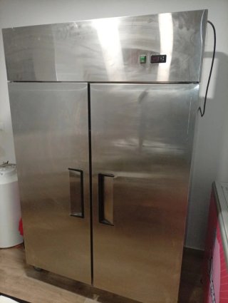 Nevera y lavavajillas hostelería Krupps