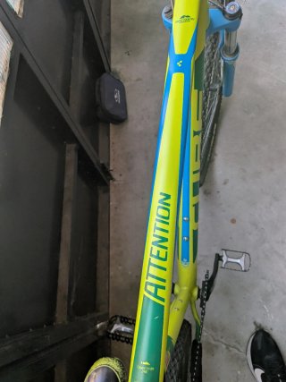 Bicicleta Cube Attention 29" (2012)