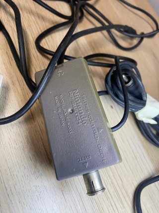 2 Mandos Nintendo NES Originales y cable antena