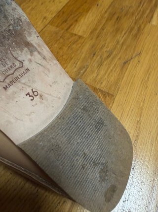 Mocasín piel camel abierto T.36
