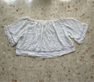 Top blanco Pull&Bear escote barco